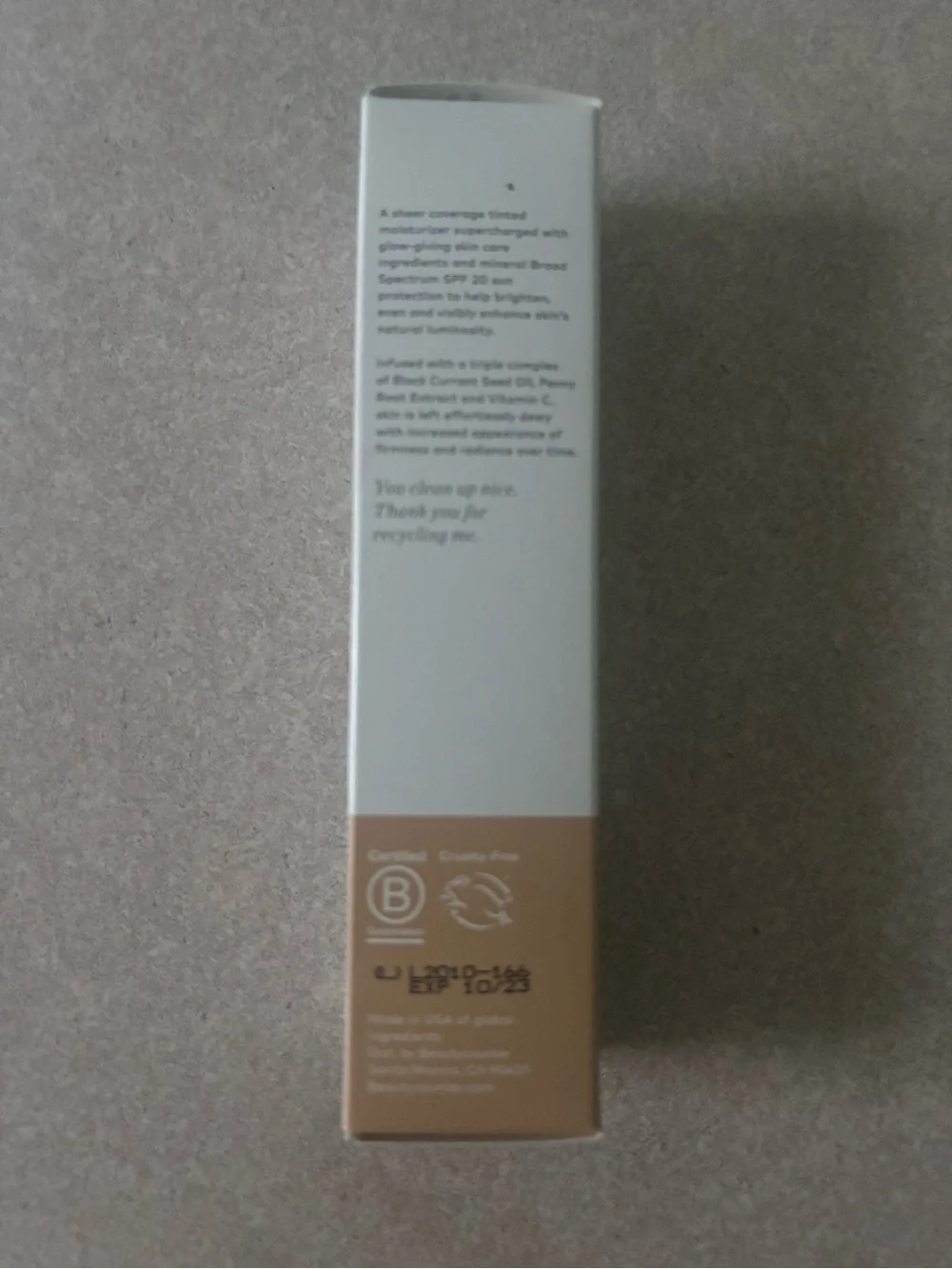 beautycounter Dew Skin Tinted Moisturizer — Light